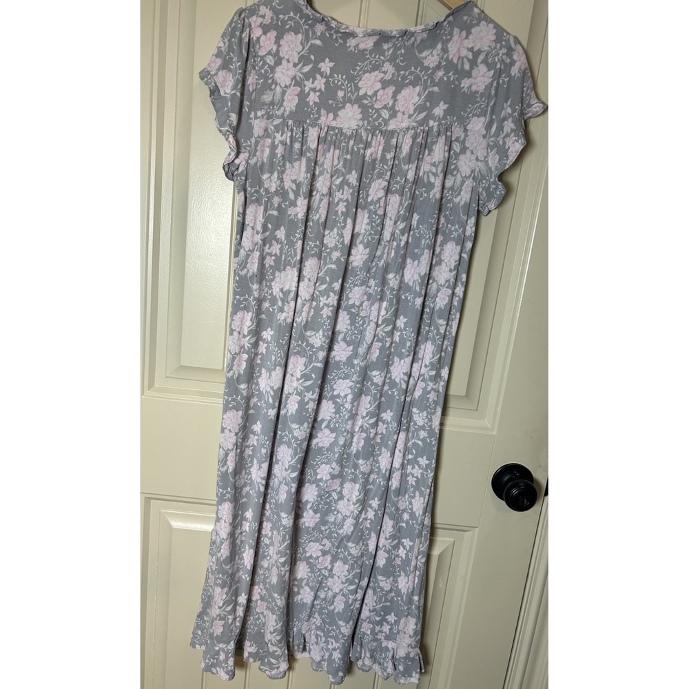 Eileen West Women's Night Gown Sz Small Gray Pink Floral Pattern With Lace Trim - Picture 2 of 10
